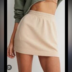 Aerie size m sandalwood fleece mini skirt